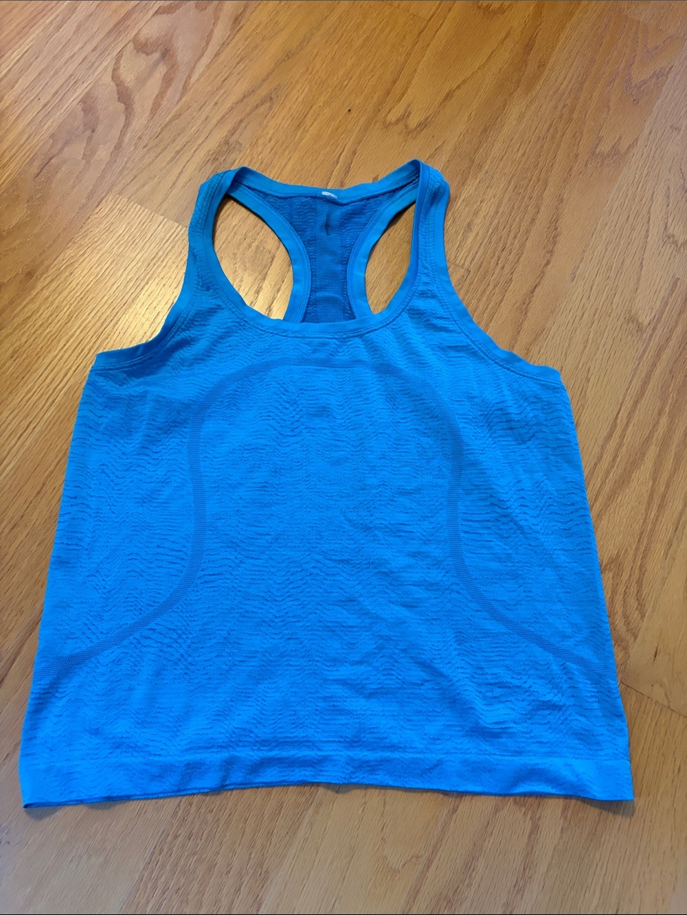 Lululemon swiftly tech tank size 8 turquoise